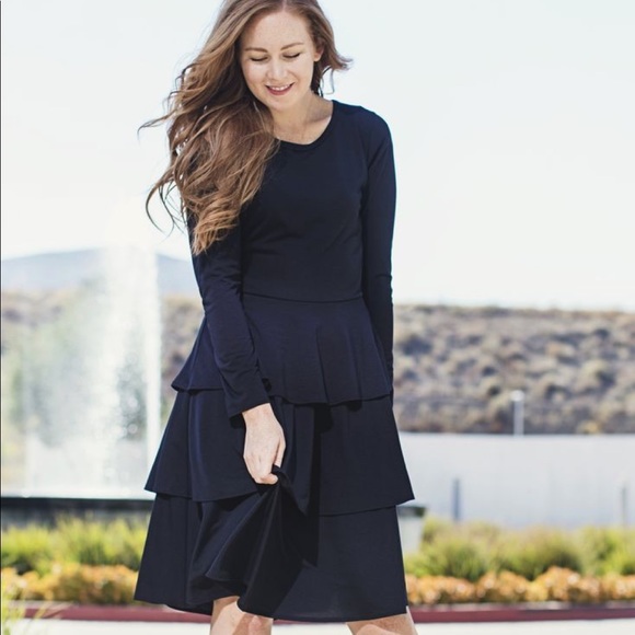 LuLaRoe Dresses & Skirts - Small Georgia Dress